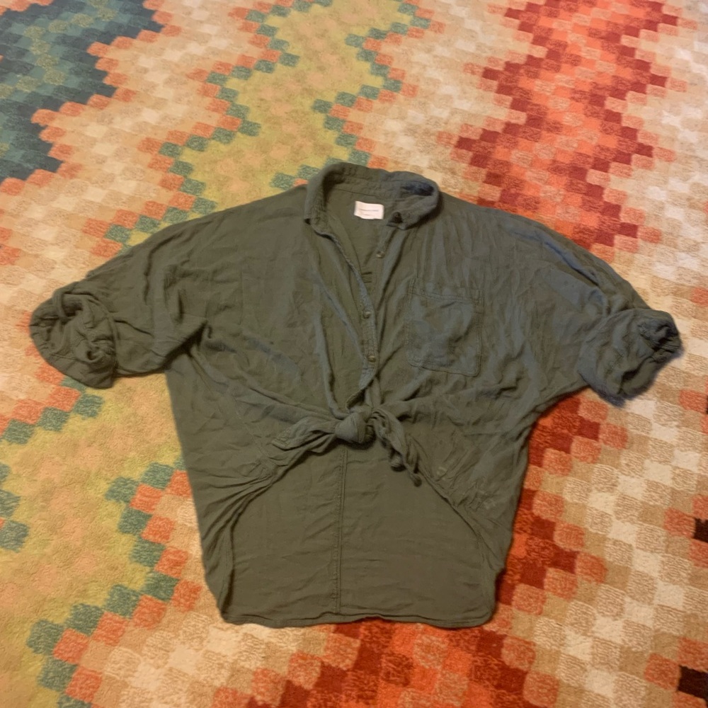 EUC American Eagle Oversized Medium Green Shirt